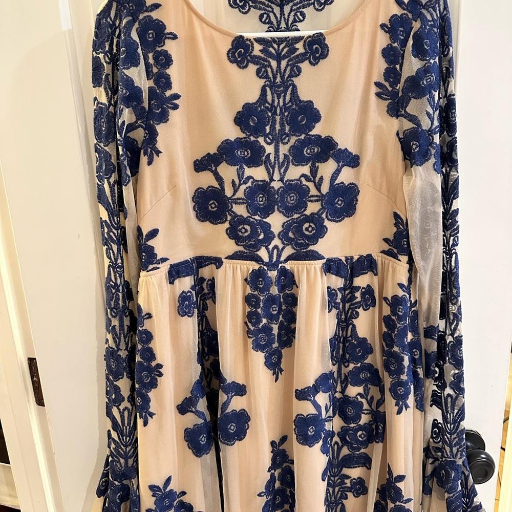 For Love and Lemons Elegant Blue Floral Embroidered Dress